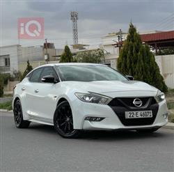 Nissan Maxima